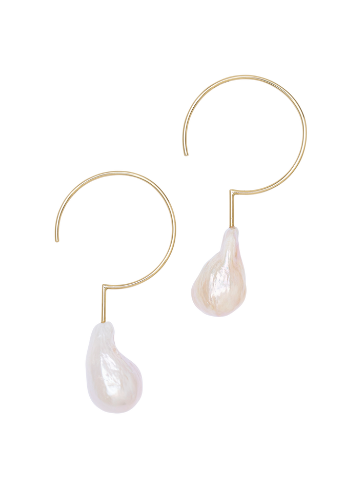 Simple baroque pearl hoop earrings