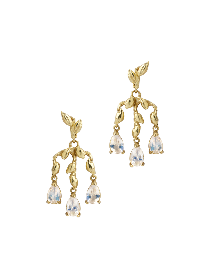 Moonstone chandelier earrings by Johanna Torell Finematter