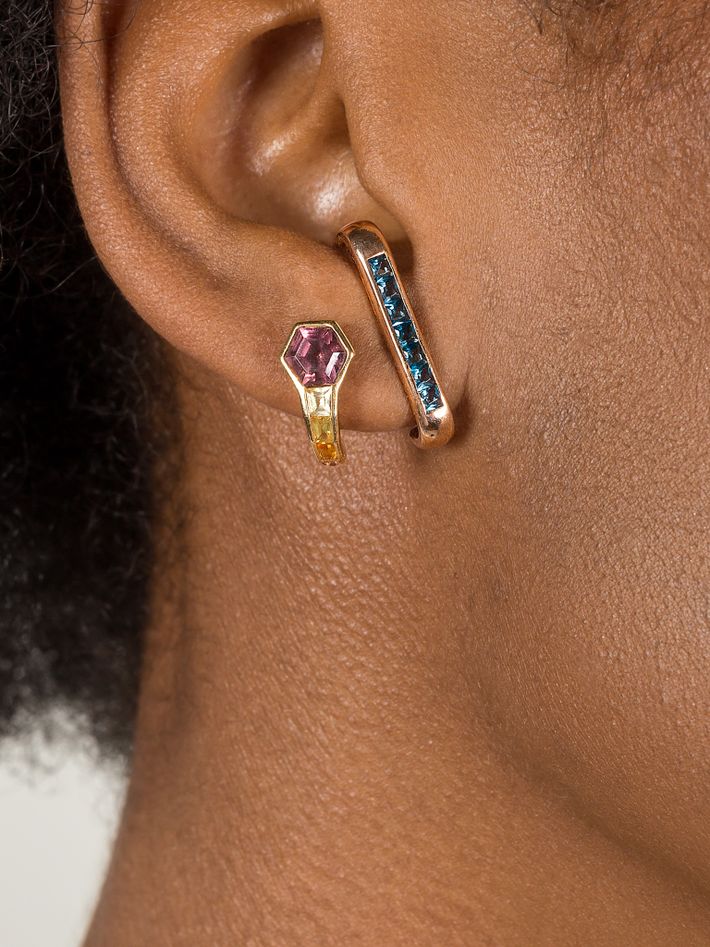 Pod earrings
