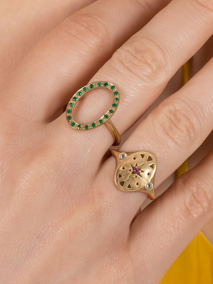 Prisma emeralds ring