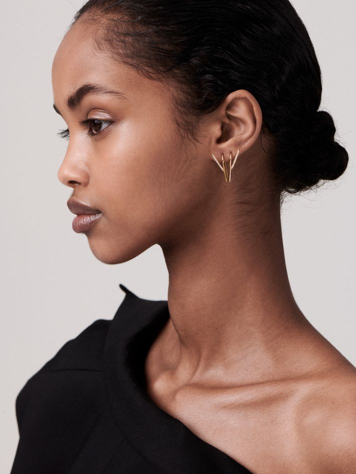 Wishbone pavé earrings