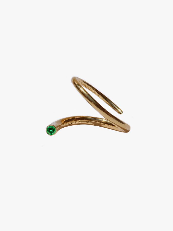 Emerald crescendo pin ring