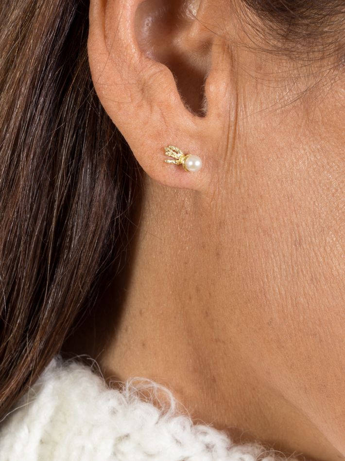 Moonbeam studs