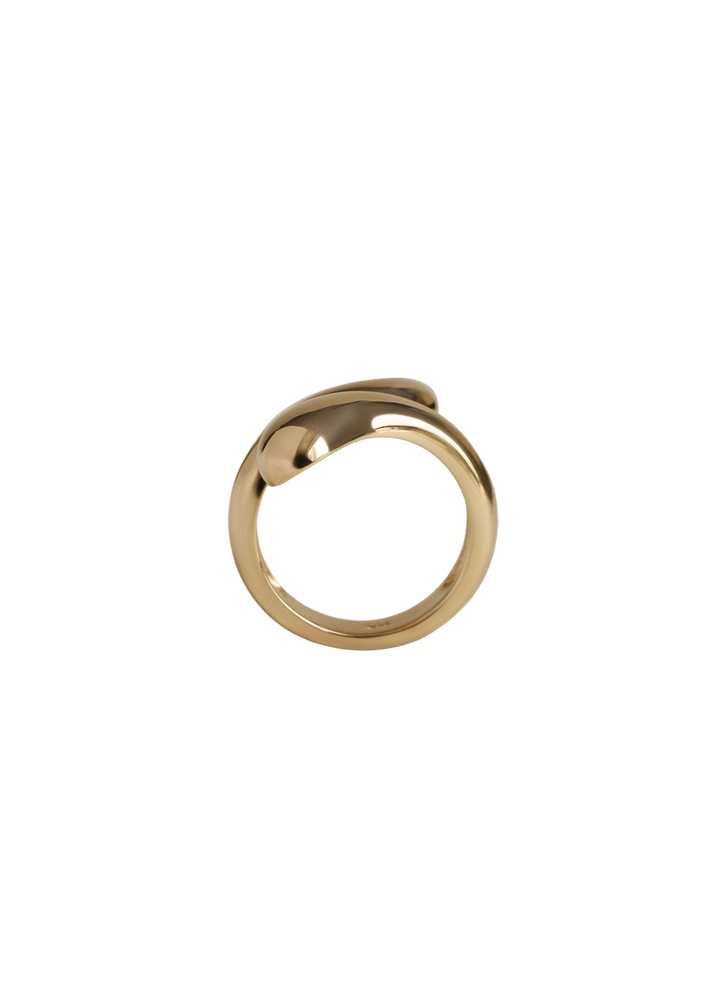 Bold willow wrap around ring gold