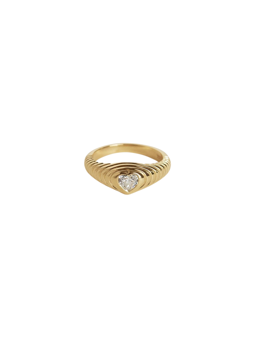 Amora Diamond Ribbed Heart Signet Ring photo