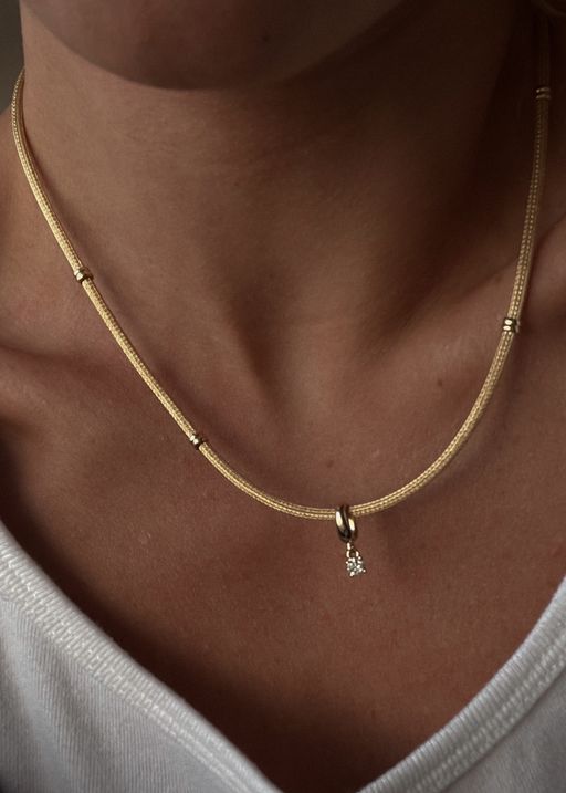 Heirloom mesh chain necklace photo