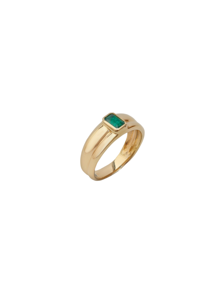 Luna layered ring emerald