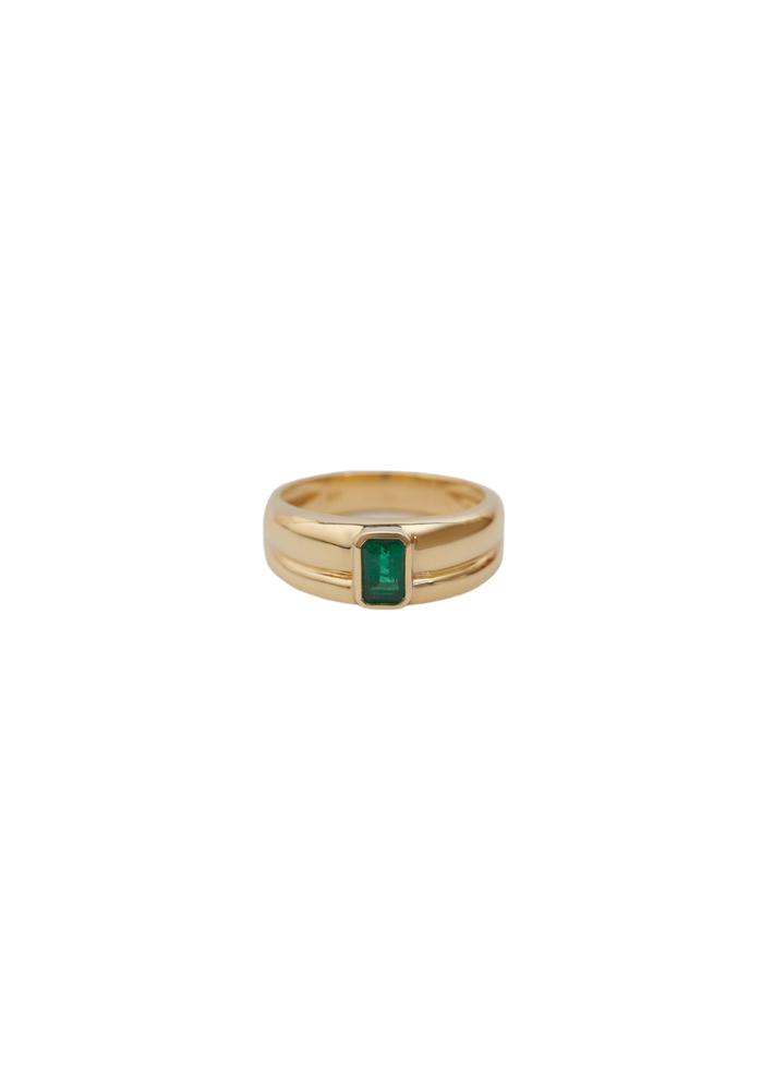 Luna layered ring emerald