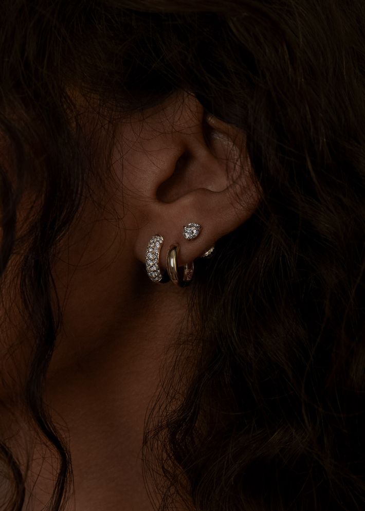 Pavé dome huggie earrings diamond