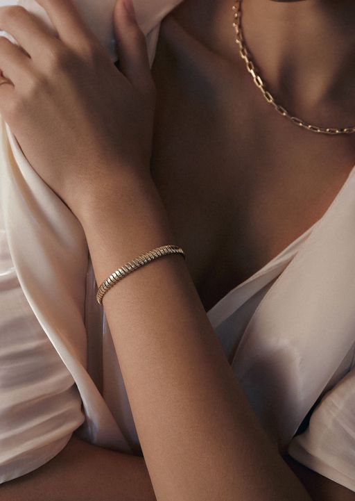 Cobra chain bracelet photo