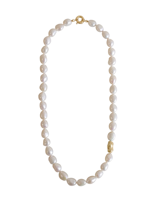 Ruth Baroque Pearl Necklace photo