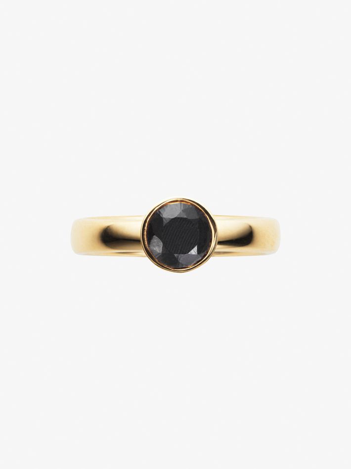 For a day ring with Mpingo Blackwood diamond