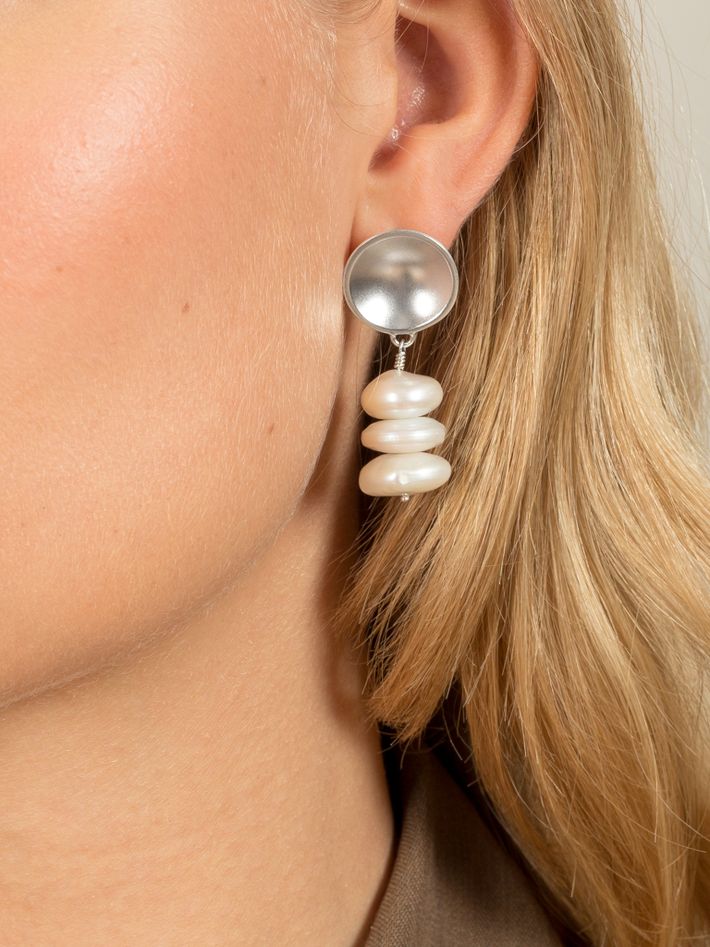 Angel pearl earrings