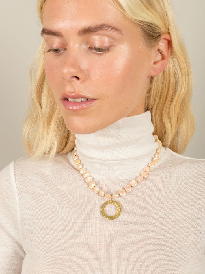 Pale pink pearl necklace