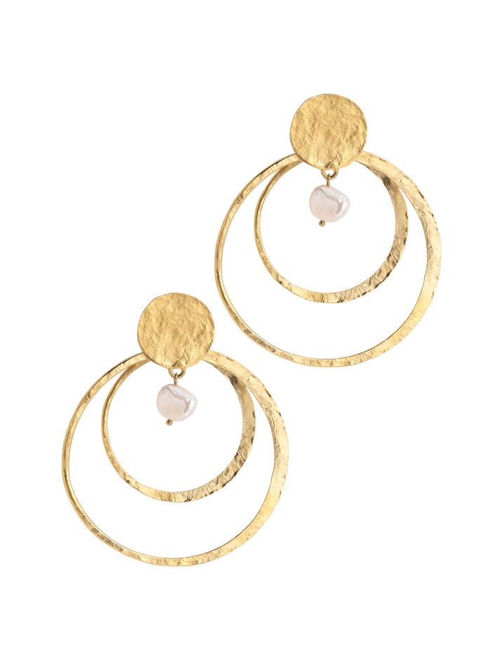 Circle of love earrings