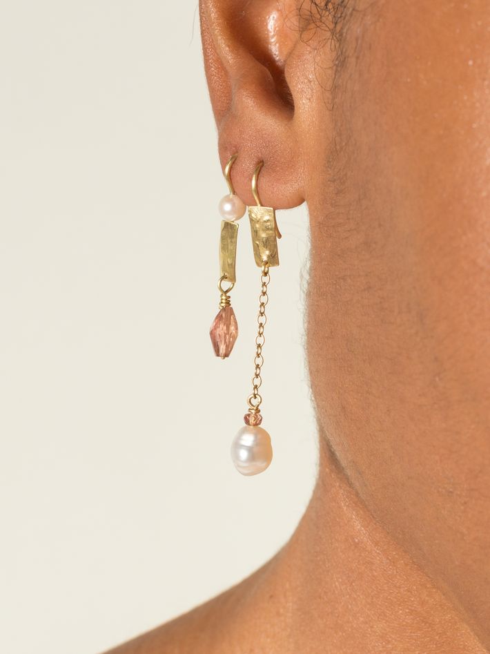 Tribal akoya pearl and spinel earring
