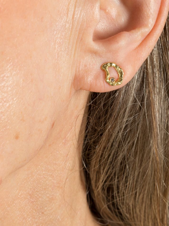 Lava diamond earring no.1
