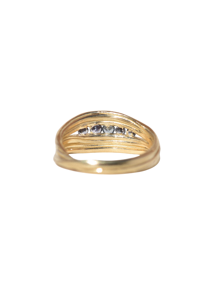 Yogo sapphire ligne ring in 14k gold