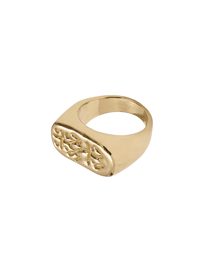 Rania(queen) ring