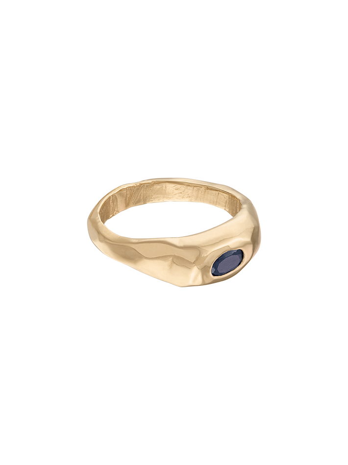 Sapphire solitaire ring iii