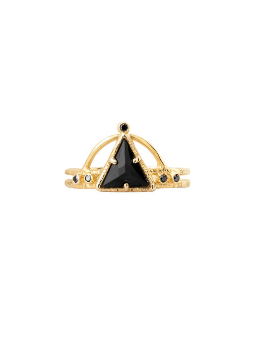 North star triangle ring -noir photo
