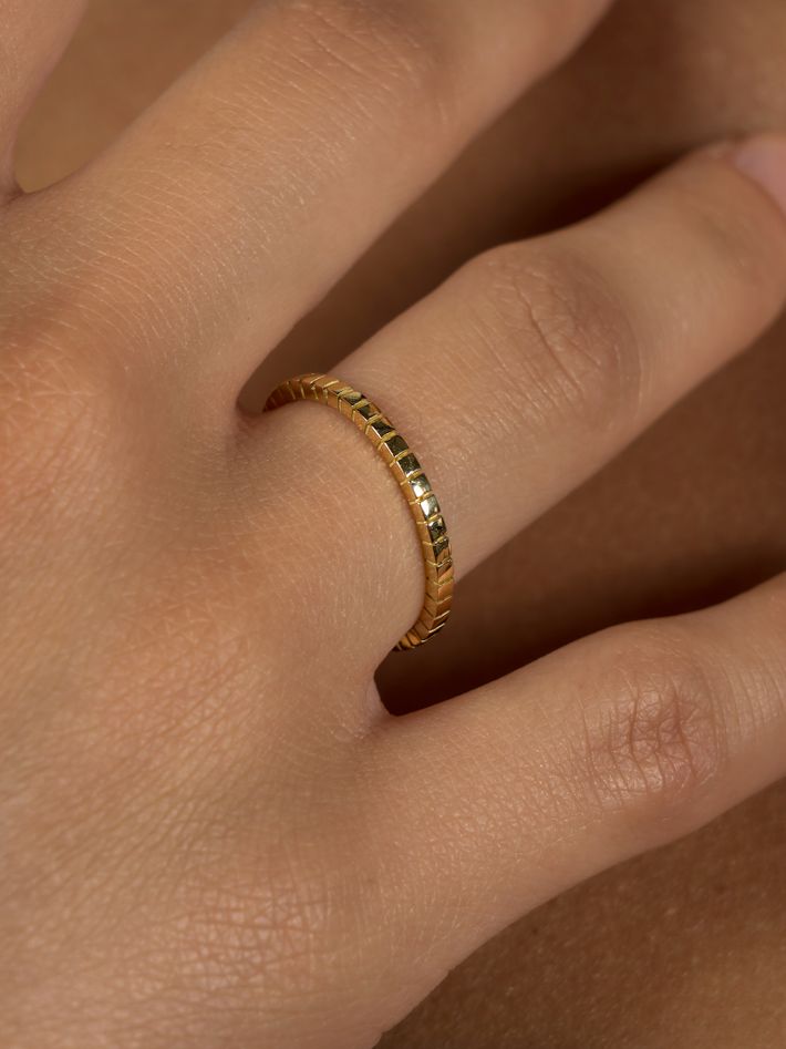 Mirrar ring 06 18k yellow gold