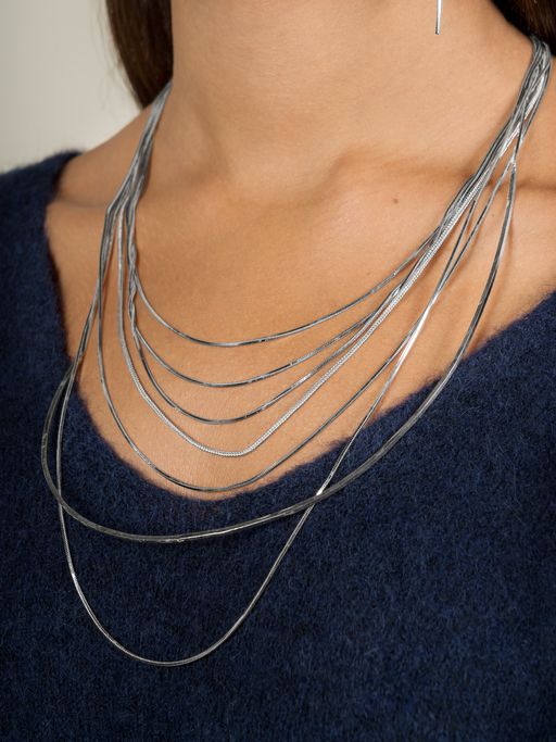 10y lvk necklace 01 silver photo