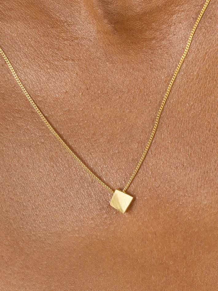 Geo-necklace in gold plated silver