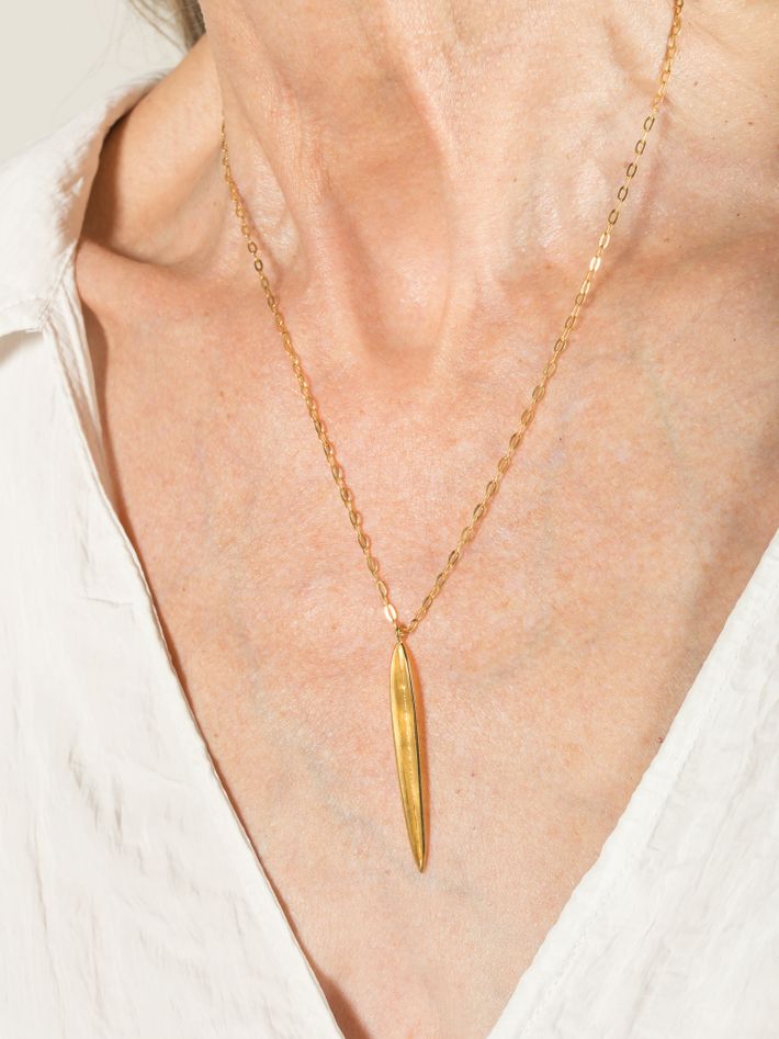 Golden blade of grass necklace 
