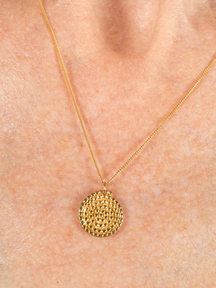 Golden granulated small spiral pendant necklace