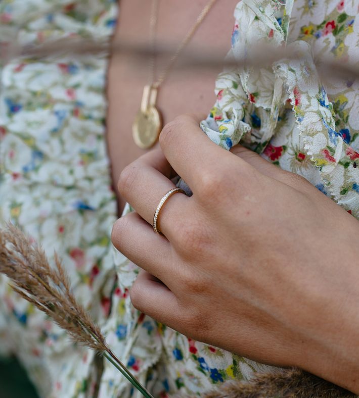 Wilderness eternity ring