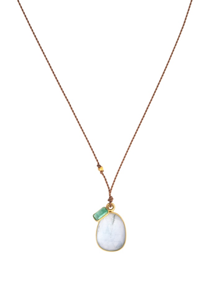 Aquamarine, emerald and 18kt bead necklace