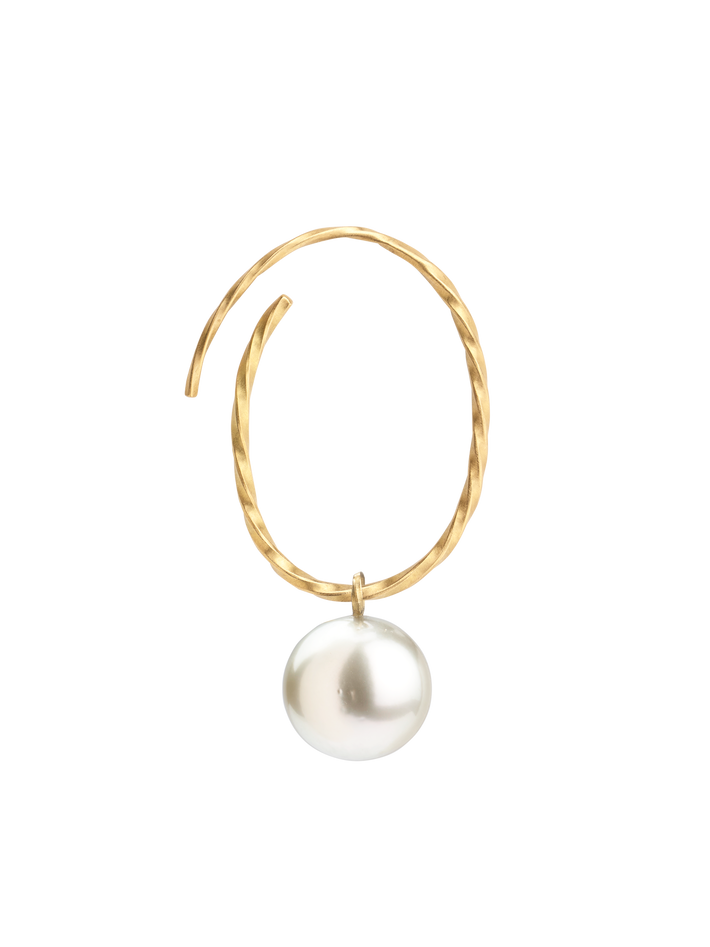 Asymmetric hoop with pearl