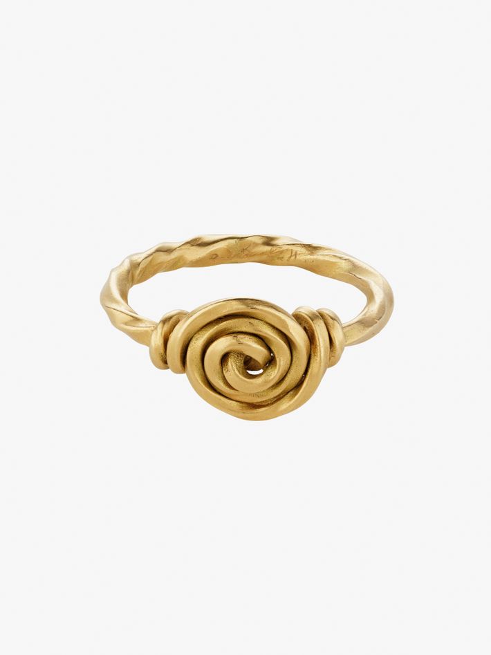 Swirl ring
