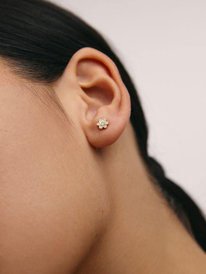 Flor studs