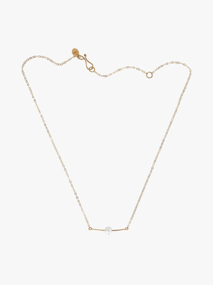Floating bar pearl necklace