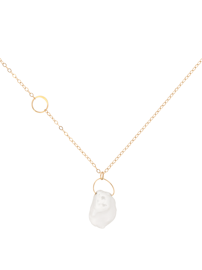 Pearl drop necklace