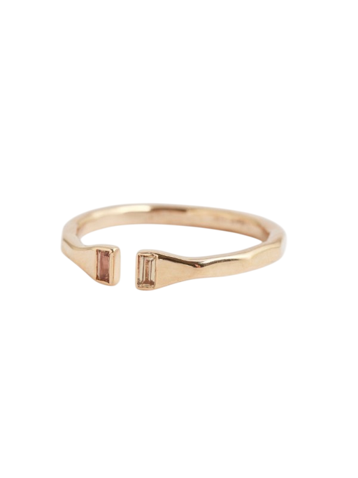 Pink Umba Sapphire Buckle Ring photo