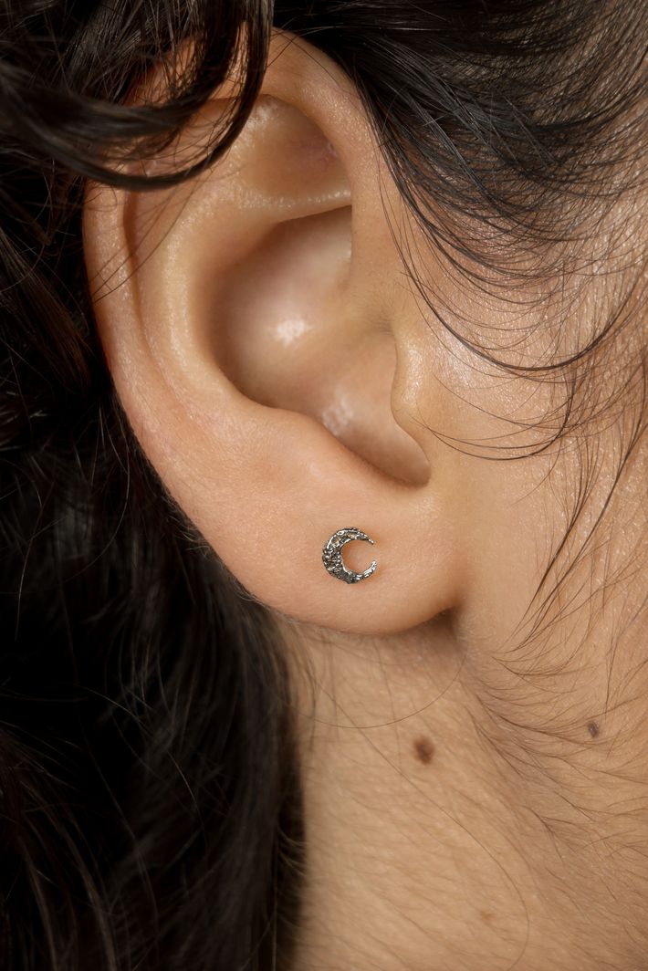 Micro crescent moon stud earrings silver