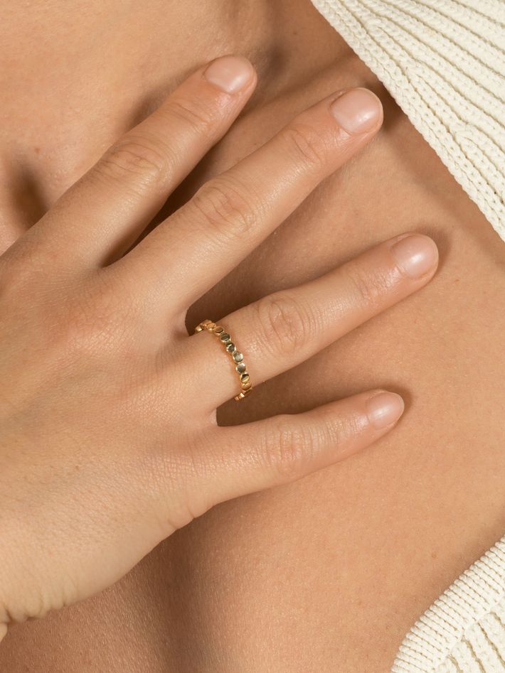 Petite Reine ring