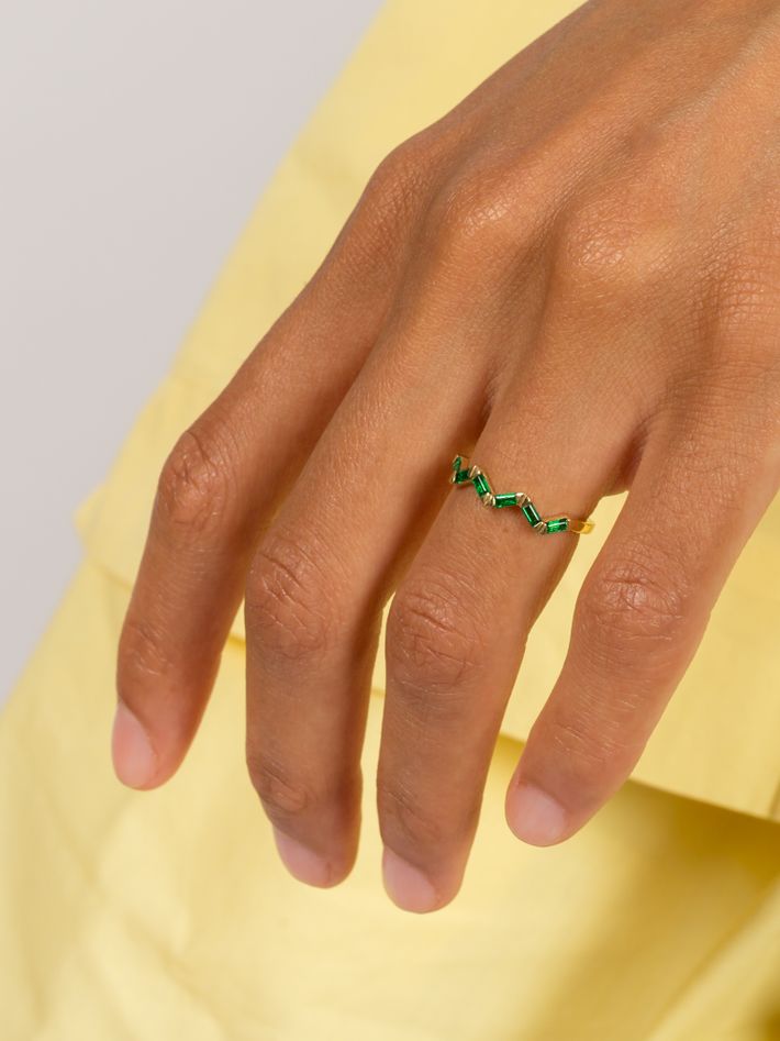 Emerald baguette zig zag band