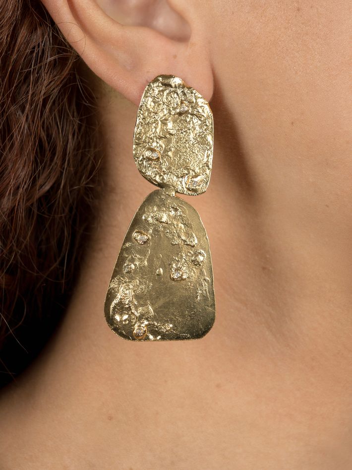 The hyades earrings