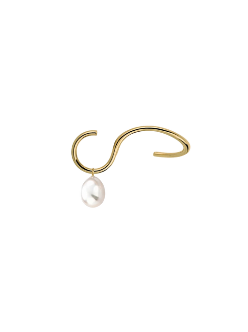 Signature curve pearl earring photo