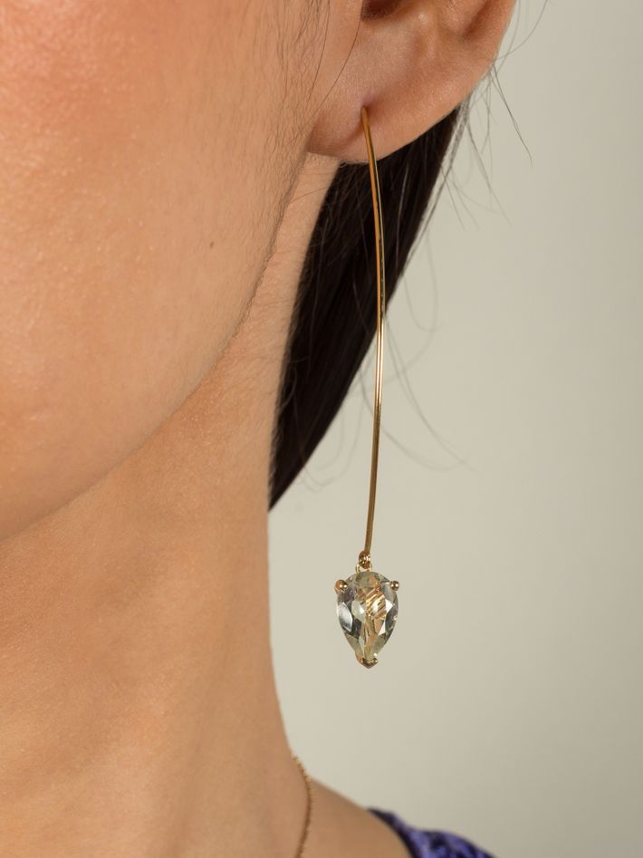 Bloom arch amethyst earring