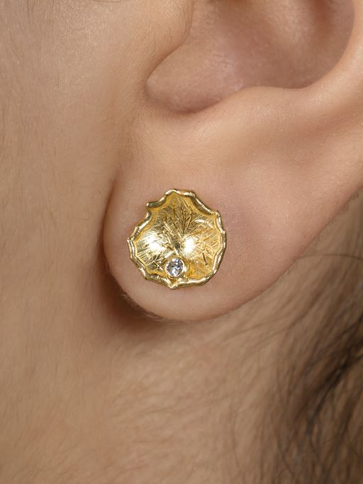 Bark geranium earrings photo