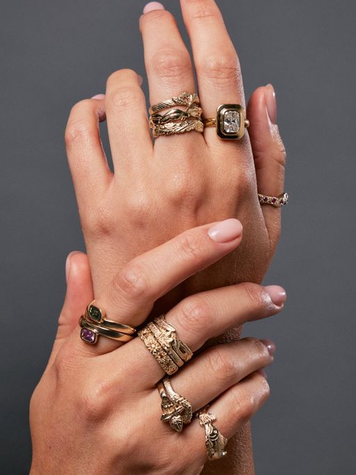 Diamond tier ring photo