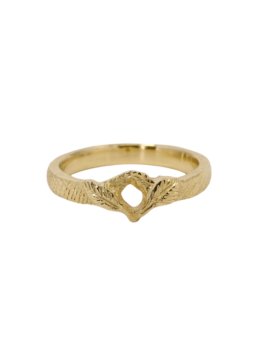 Oregano - Happiness in gold photo