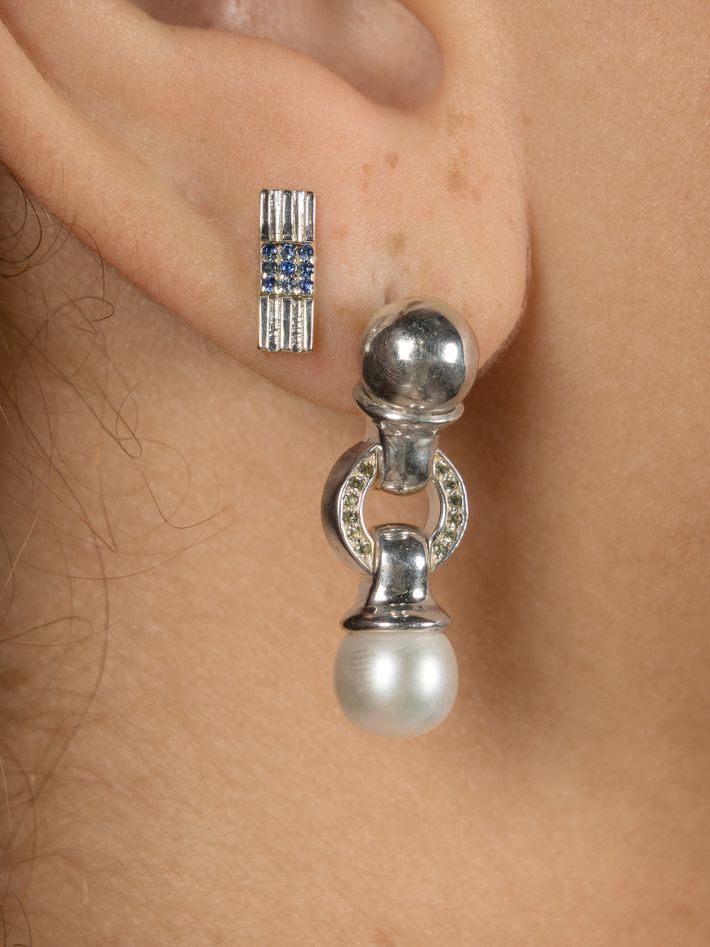 .925 pearl halo drop earring