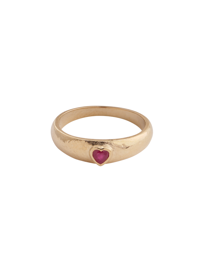 Bezel heart ring ruby