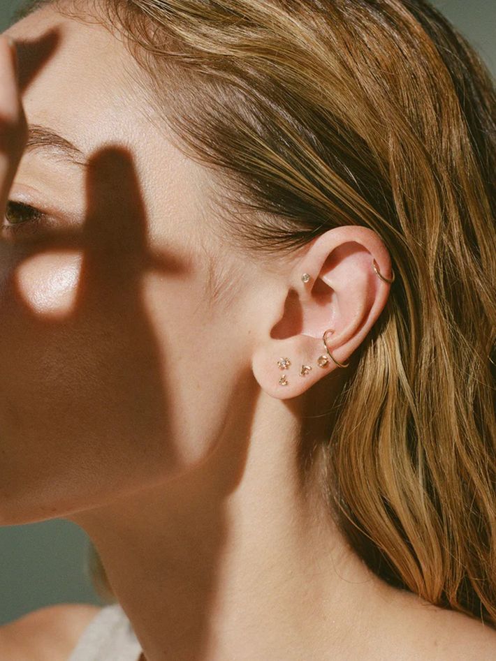 Daisy stud diamond